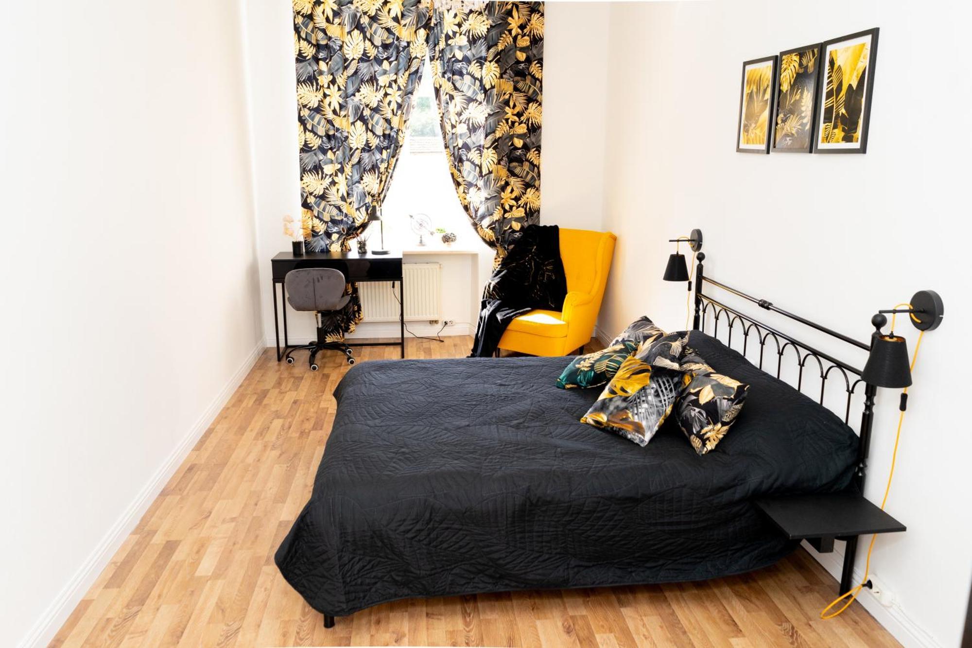 Charming Apartments In The Heart Of Lviv - Valova, Nasypna Str Exterior photo